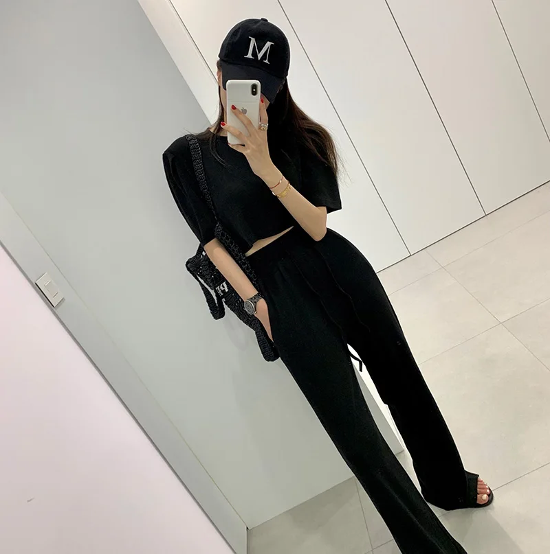

Корейский стиль Instagram темпераментная Ретро эластичная красивая линия свободная чувственная тонкая короткая футболка повседневные брюки комплект из двух комплектов