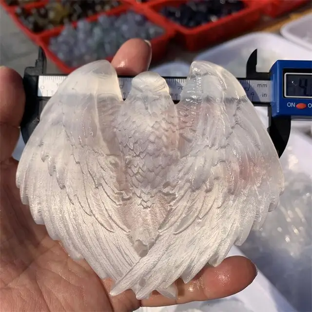 Természetes Szelenit Kő Sas Kvarc Gyógyító Kristály Állati Szobor Faragó Díszgyűjtés Ajándék 1 db