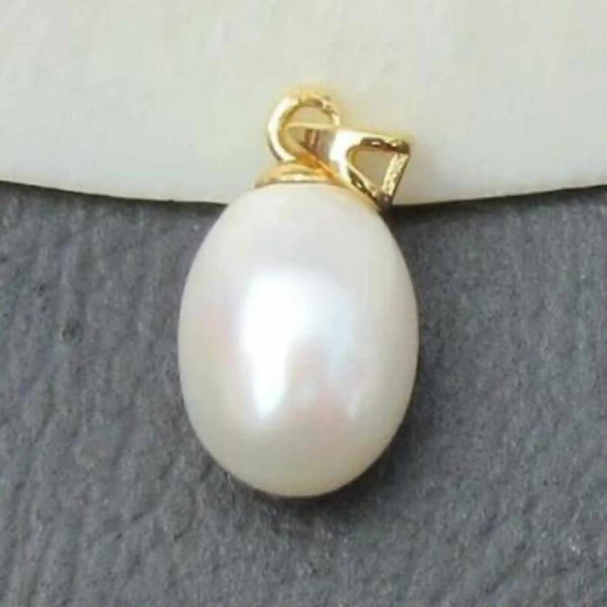 10x12mm Natural White south sea pearl 14k gold necklace Quartz Wholesale Women Men Charm Jewelry Healing Amulet Keychain Gifts