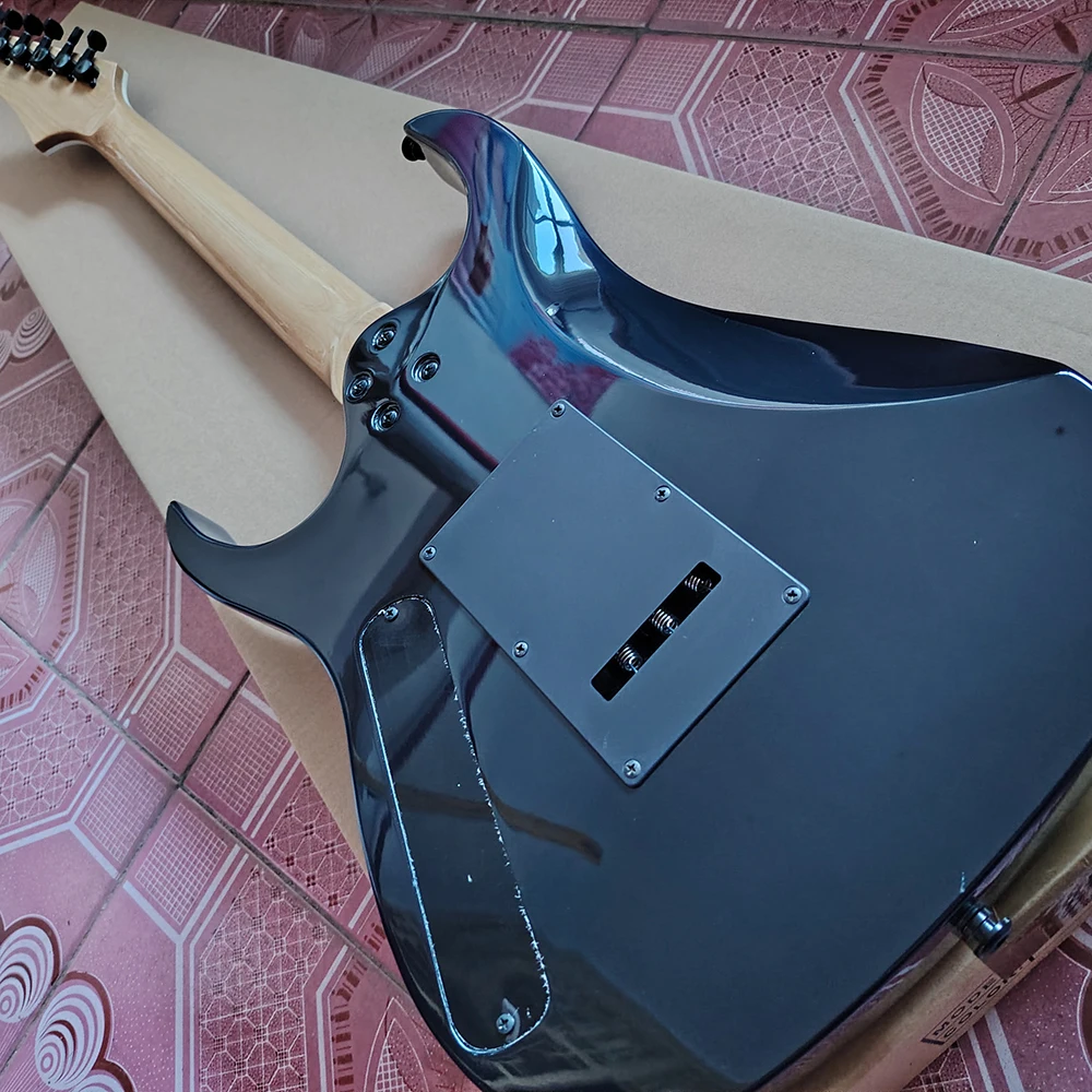 In stock I banez John Petrucci Picasso, need more pictures Contact seller, in stock, ping, ping