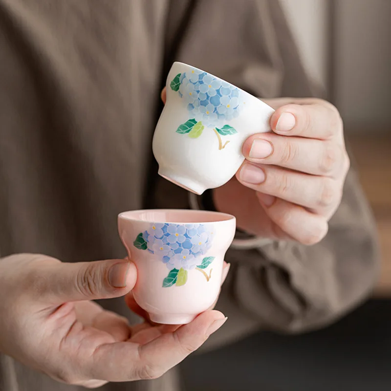 Gourd Ceramic Teacup Chinese Kung Fu Gongfu Teaware Porcelain Tea Cup Handmade Hydrangea Master Tea Cup Drinkware Ceremony