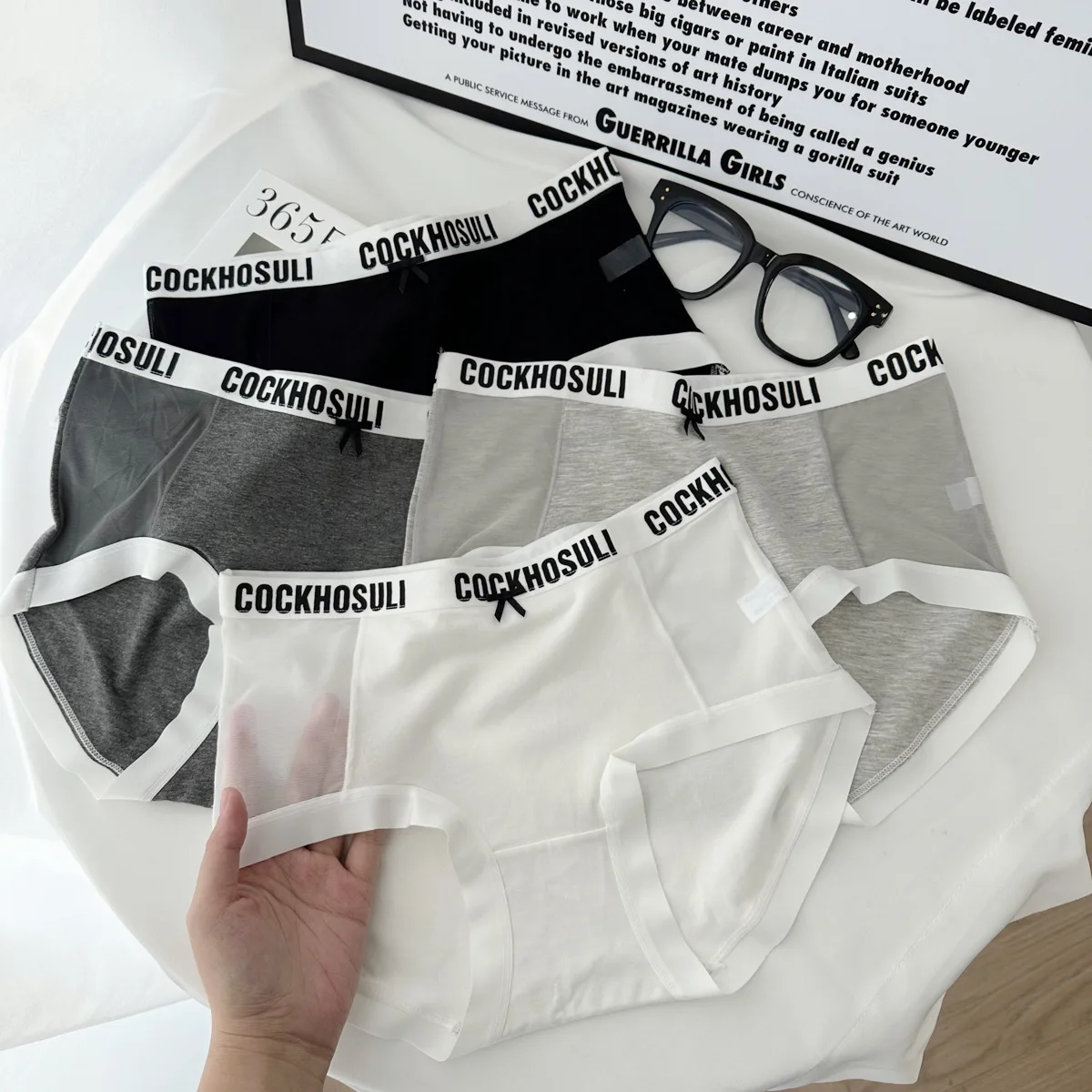 

Cool tone simple Seamless Panties women Soft viscose Mid-Rise pure Cotton crotch underpants panties N8336