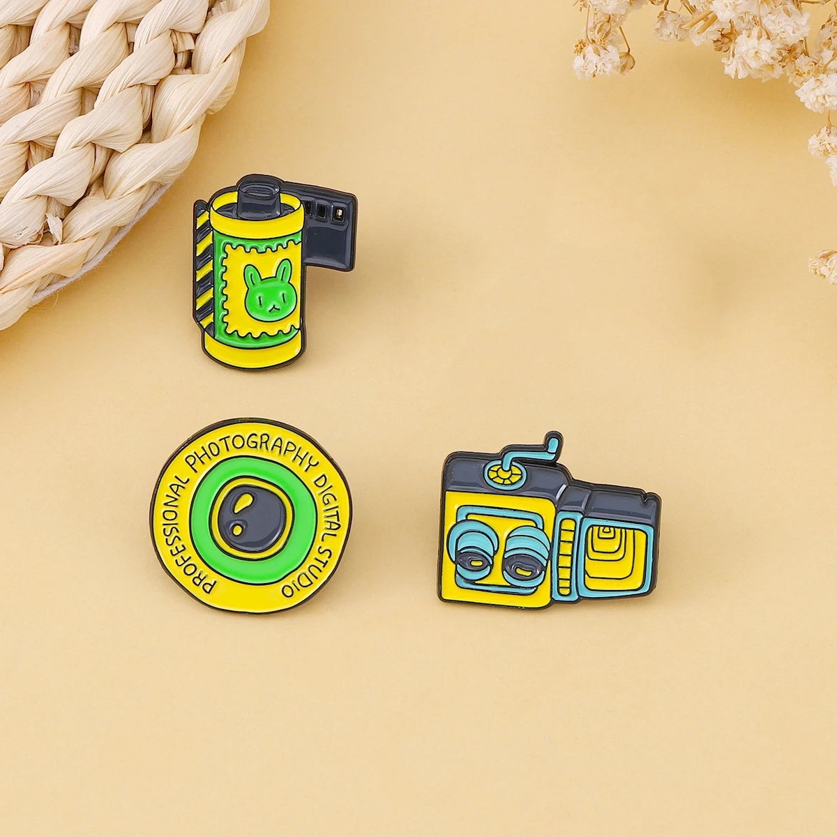 Cartoon Kamera Emaille Brosche Anstecknadel 90er Jahre Fotografie Landschaft Reise Foto Frosch Vintage Kamera Abzeichen Schmuck Geschenk für Freund – Detail 8