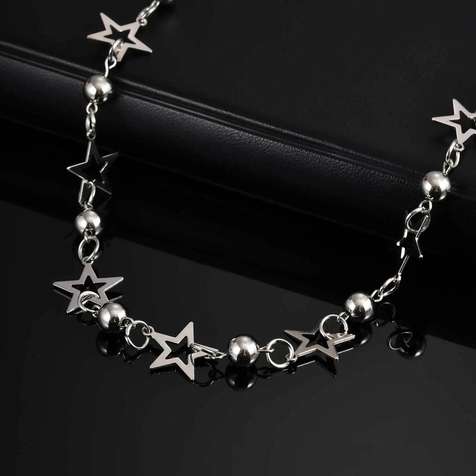 Vnox Hip Hop Fünfzackiger Stern Hosenkette Schlüsselanhänger, Männer Neuer trendiger Punk-Stil Metall Spinnenperle Hosenkette Dekoration Schmuck – Detail 2