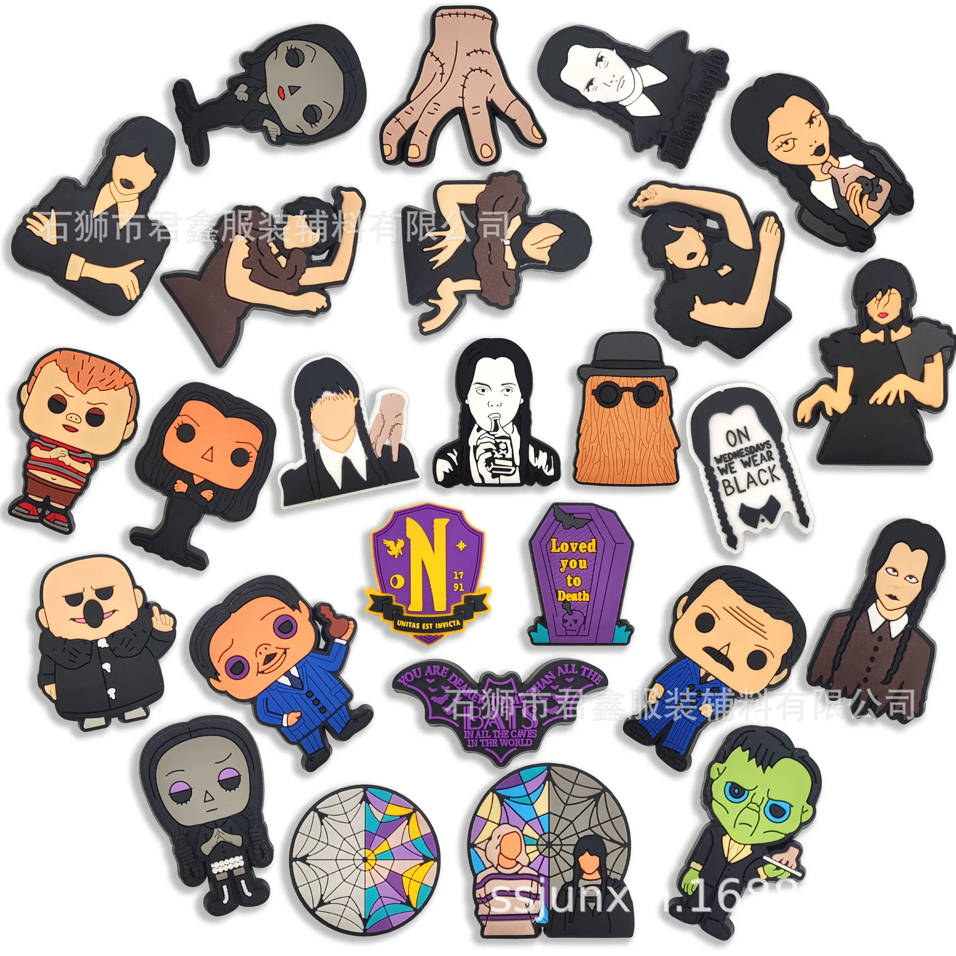 

Hot Wednesday Addams US TV Shoe Buckle Anime Cartoon Figure Crocs Decoration Charms Slippers Accessories Kids Party X-mas Gifts