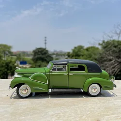 Vintage Classic Diecast 1/32 Alloy Metal Car Model Toy (No retail box)
