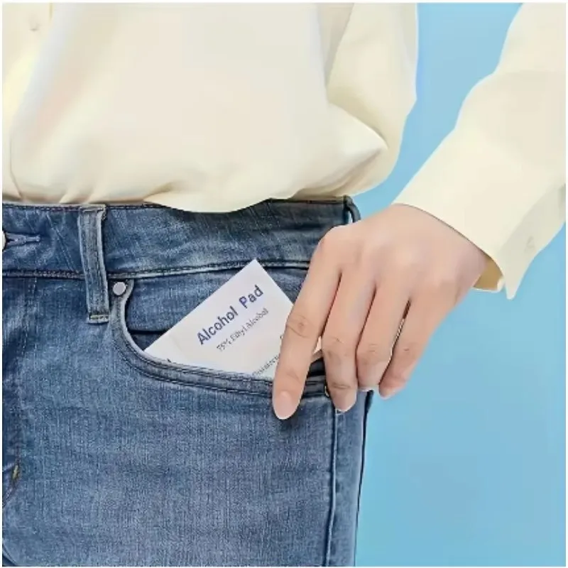 Alcohol swabs for skin 75% wound disinfection, convenient to carry outdoor sports disaster essential first aid box supplies 6