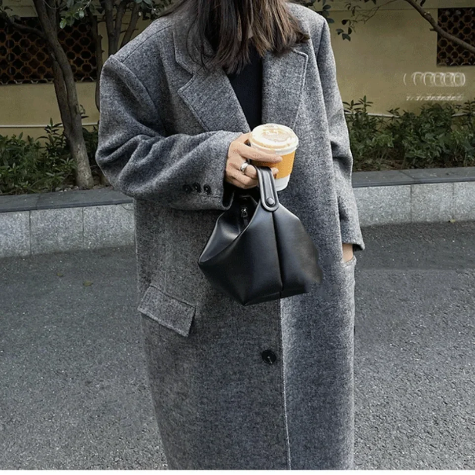 

New T Handbag Senior Cowhide Mini Handbag Tote Lunch Box Bag Genuine Leather Lcu Type Bag the Commuting Simple Bag