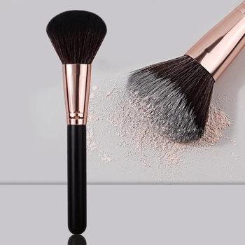 High-end Loose Powder Brush Multi-functional Makeup Tool Soft Blush Brush Contour Brush Beginner Makeup Brush Portable 1