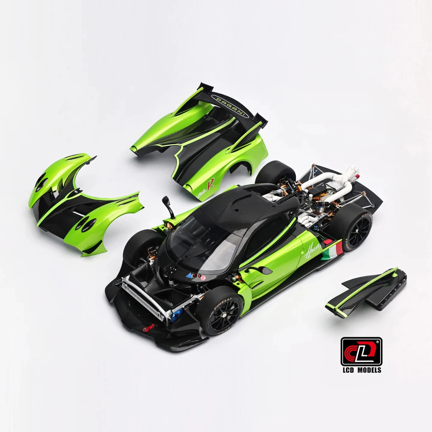 LCDMODELS　1/18　ウアイラR LCD Model 1/18 scale collection Pagani Huayra R Pearl white