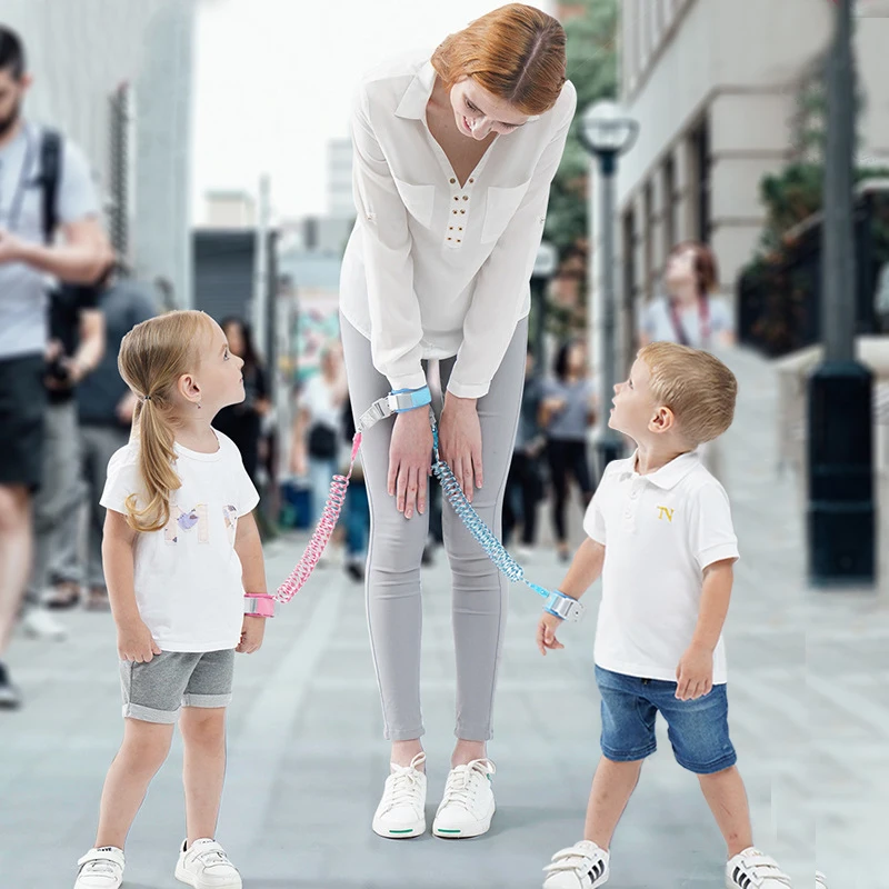 Upgraded one to two children's slip prevention loop traction rope Carrying a keylock for strolling around with a safety rope | baby harness,safety wristbands bracelets
