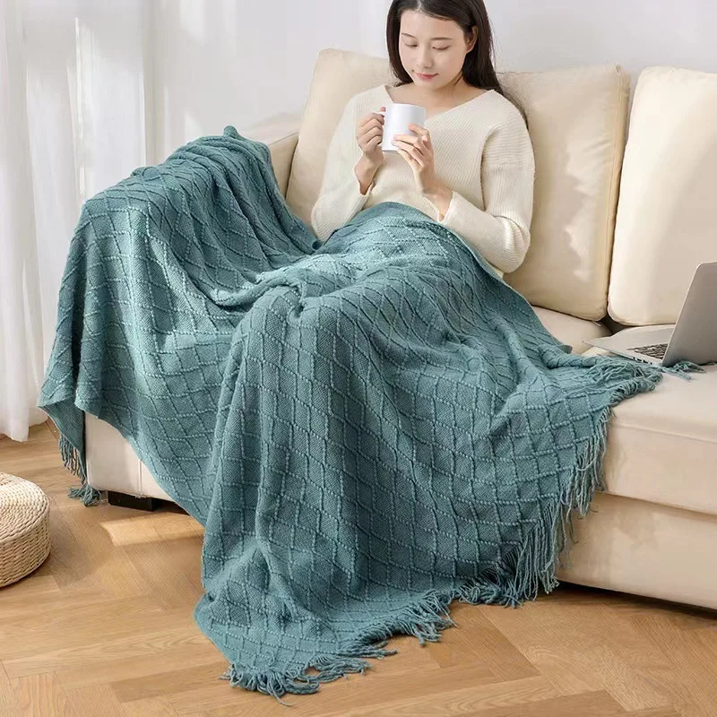 

Bedding Chunky Cable Knit Throw Blanket Lightweight Solid Color 100% Organic Cotton Blanket with Tassel for Sofa Couch Bed