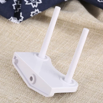 Accessori per pezzi di ricambio avvitabili con perno a bobina per macchina da cucire accessori multifunzionali per macchine da cucire per uso domestico
