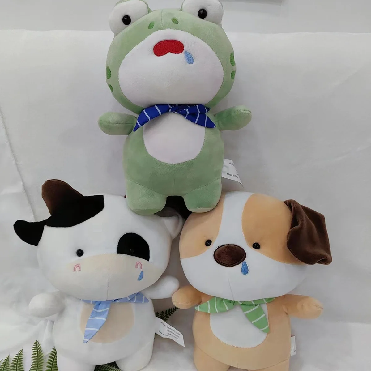

23cm Cartoon Cute Soft Stuffed Animals Frog&Cattle&Dog Dolls Baby Kids Sleep Appease Peluche Nice Birthdat Gift For Children