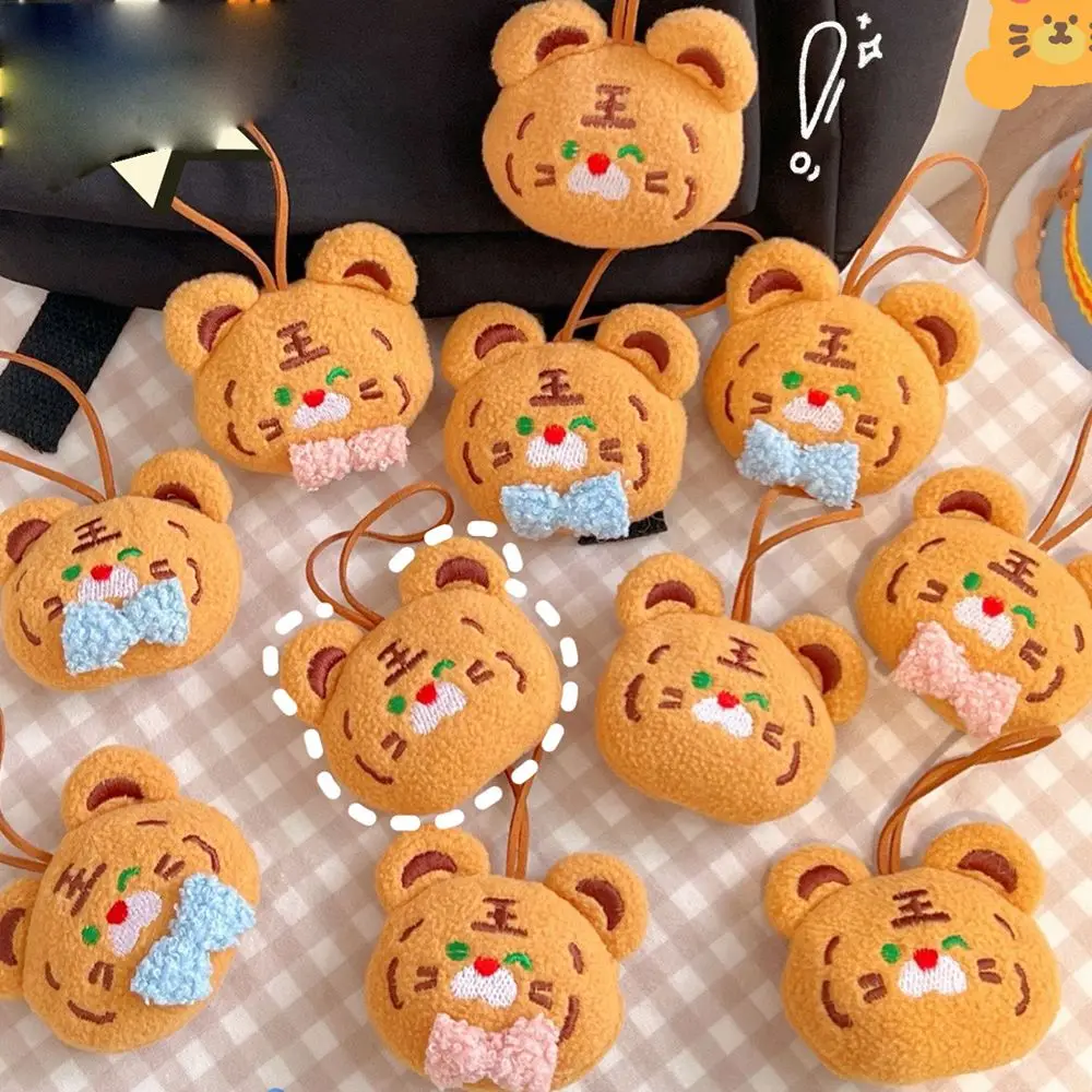 

Cute Plush Little Tiger Cartoon Design Men Chinese Style Charms Cute Animal Pendant Car Key Ring Ornaments Women Key Chain