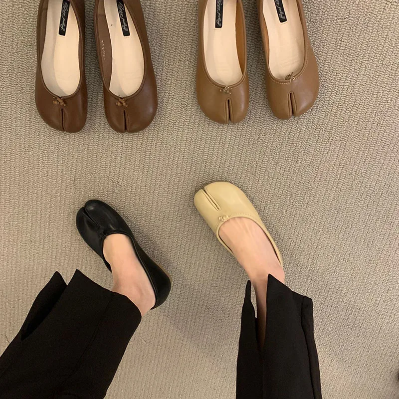 النساء الشقق تابي النينجا أحذية امرأة السيدات ستوكات الجلود مريح الشقق سبليت تو النعال لينة أسفل المتسكعون الصلبة موجز لا