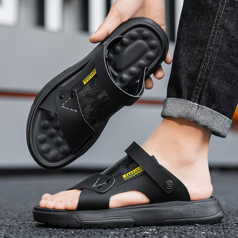 Men's Summer New Personalized Outer Wear Driving Dual-purpose Beach Shoes Soft Sole Non-slip Casual Sports Cool Slippers Tide