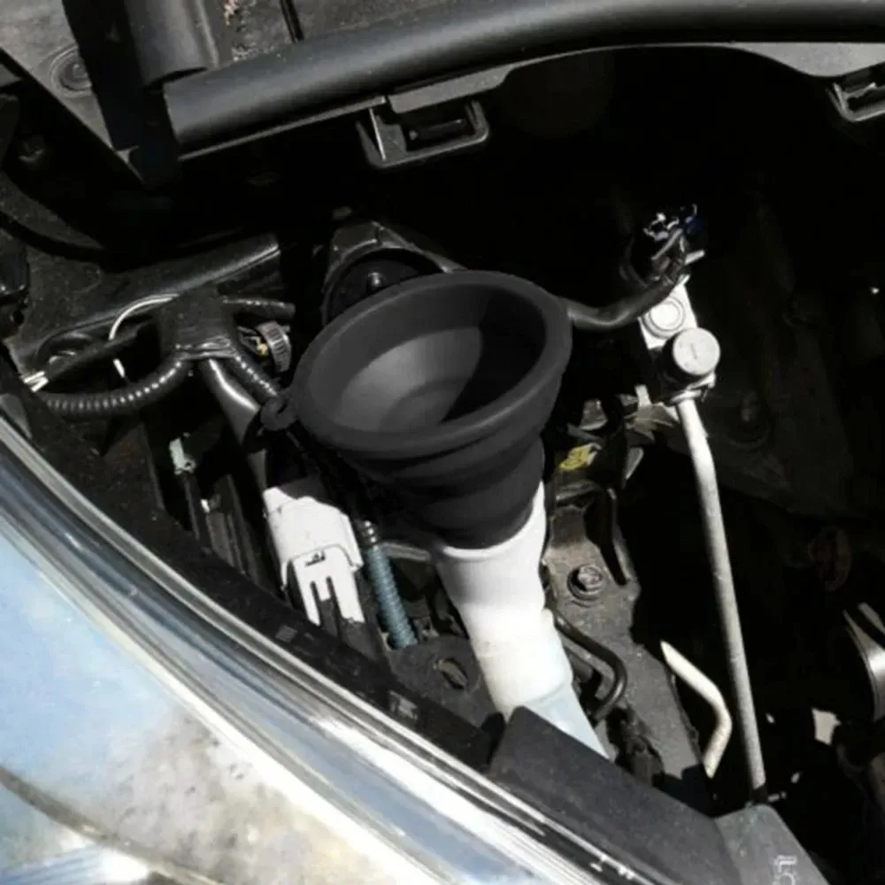 Engine Funnel Car Universal Silicone for Liquid Funnel Washer Fluid Change Foldable Portable