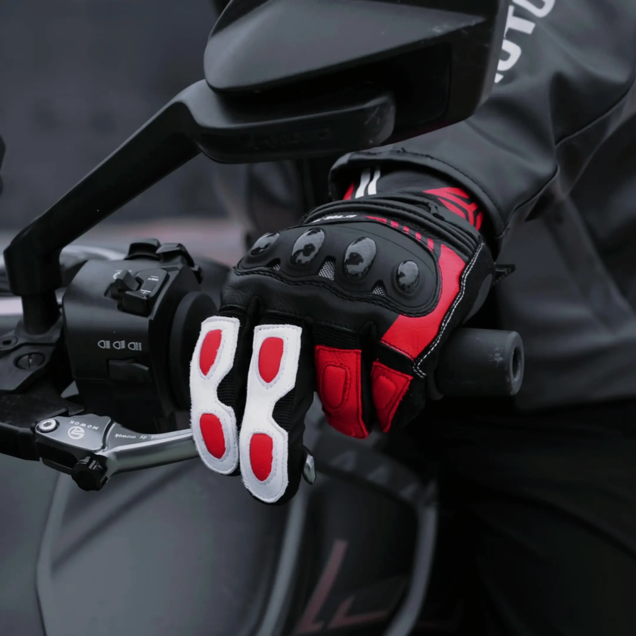 Motowolf ������� �尩 ���� ���� ���� ���� ũ�ν� �尩 ���������� ���� ��⼺ �ΰŸ��� ���� �尩