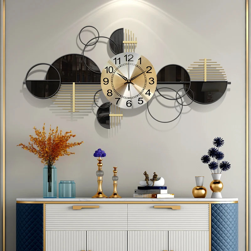 

American Simple Wall Clock Modern Design Art Wall Watch Household Clock Creative Fashion Clocks Wall Home Decor Light Luxury