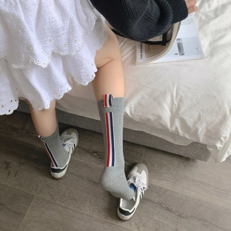 

For Woman Korea Tide Brand European Striped Label Solid Color Spring Autumn Cotton Socks Japanese JK Three Stripes Fashion Sox