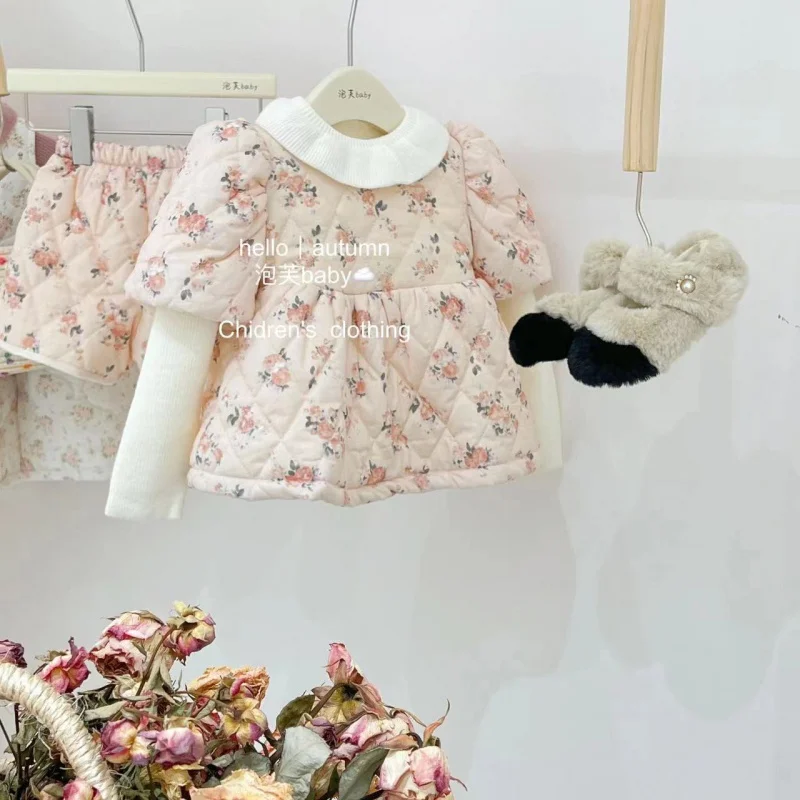 

Children's Suit 2023 Winter New Girls' Mori Style Floral Suit Suit Girls' Sweet Fleece-Lined Quilted Top Two-Piece Set