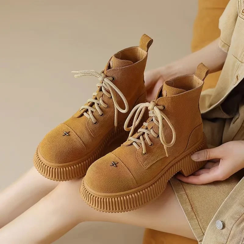 

2023 Autumn Winter Platform Boots Women Suede Retro Interior Elevation Ankle Booties Female Desert Short Boots