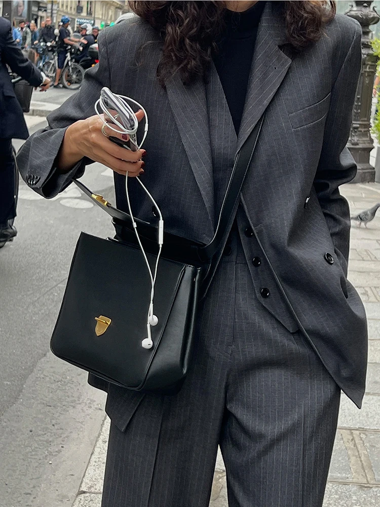 Grey Striped Women Suits Wool Designer 3 Pcs Notched Lapel Blazer Vest Pants Prom Dress Fashion Custom Made Party Casual