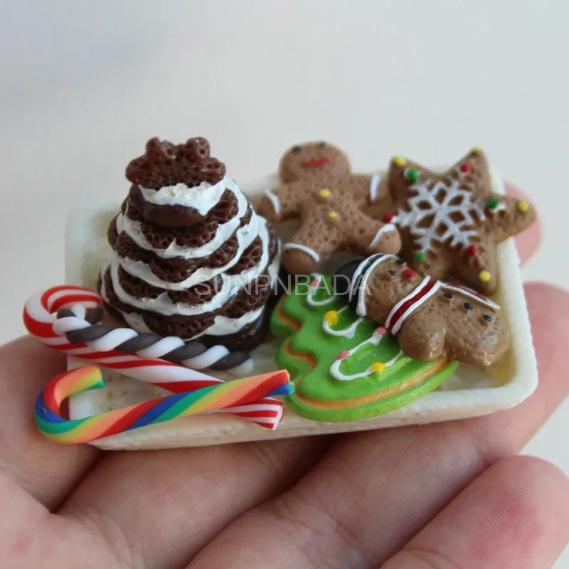 1/6 Scale Miniature Dollhouse Play Food Christmas Cookies & Mini Candy Cane Kitchen for BJD Blyth Doll House Accessories Toy kitchen toys pretend kitchen toys pretend food toys doll house toys