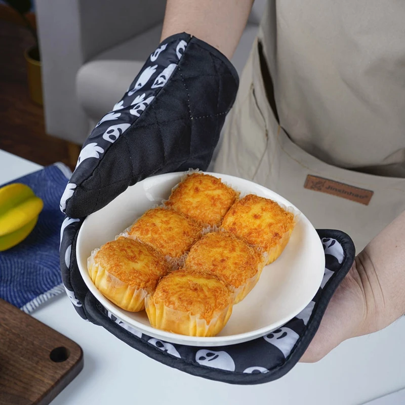 Heat Resistant Oven Mitts Pot Holders Halloween Style with Non-Slip Surface Safe for Baking Cooking Barbecue for Kitchen B03E
