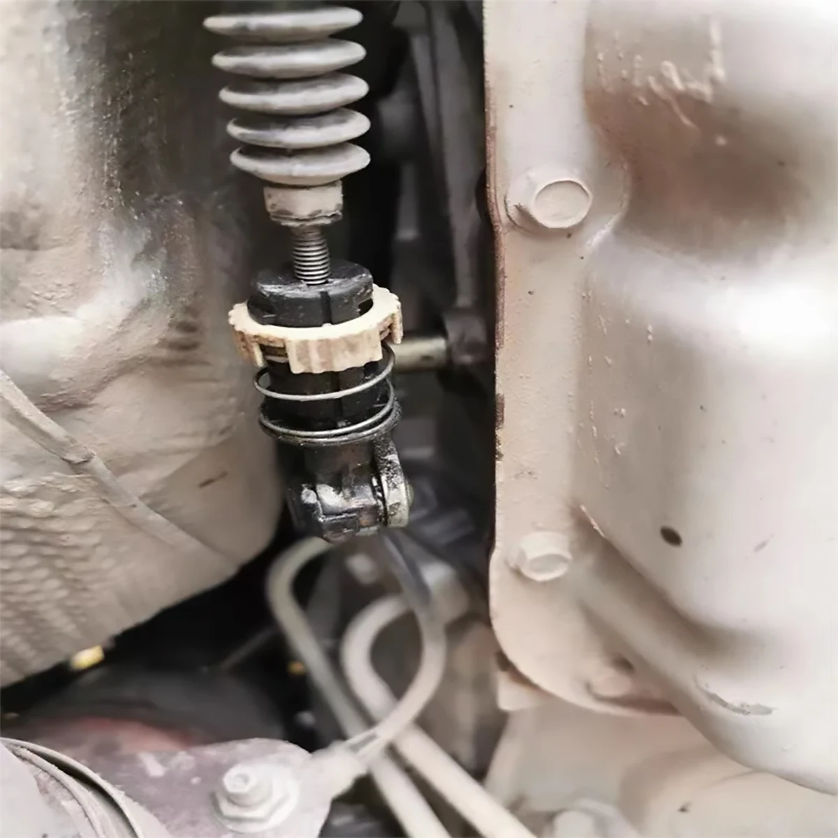 Automatic Transmission Range Selector Lever Cable Gearbox Linkage End Adjuster Connector For Cadillac CT6-Replacement
