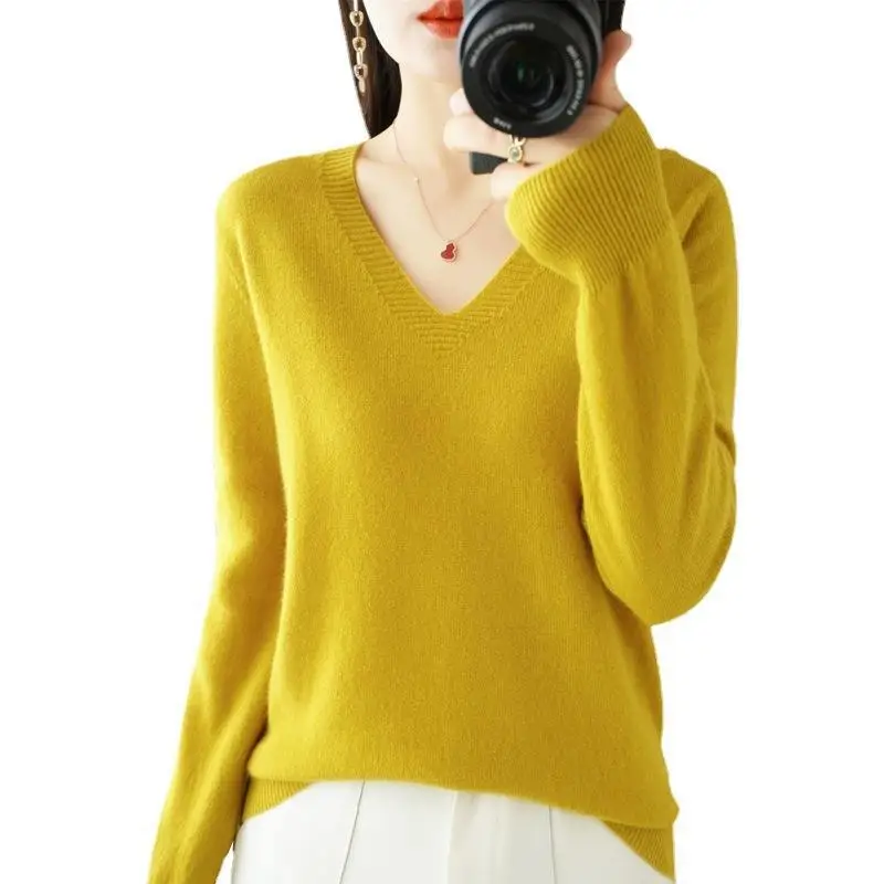 

WYBLZ Spring V-Neck Knitted Sweater Women's New Western Style Loose Large Size Top Pullover Autumn Long-Sleeved Bottoming Shirt