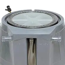 Rear top view of RC4000 rain barrel showing the aluminum mesh debris screen
