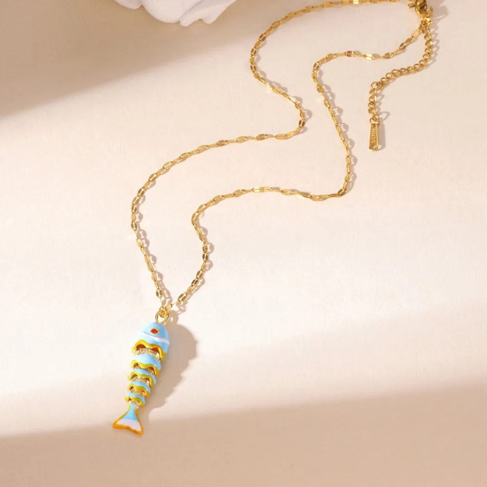 Ocean Series Colorful Tiddler Fish Necklace Personalized Fashionable Goldfish Collarbone Chain Charming Women Jewelry Gifts