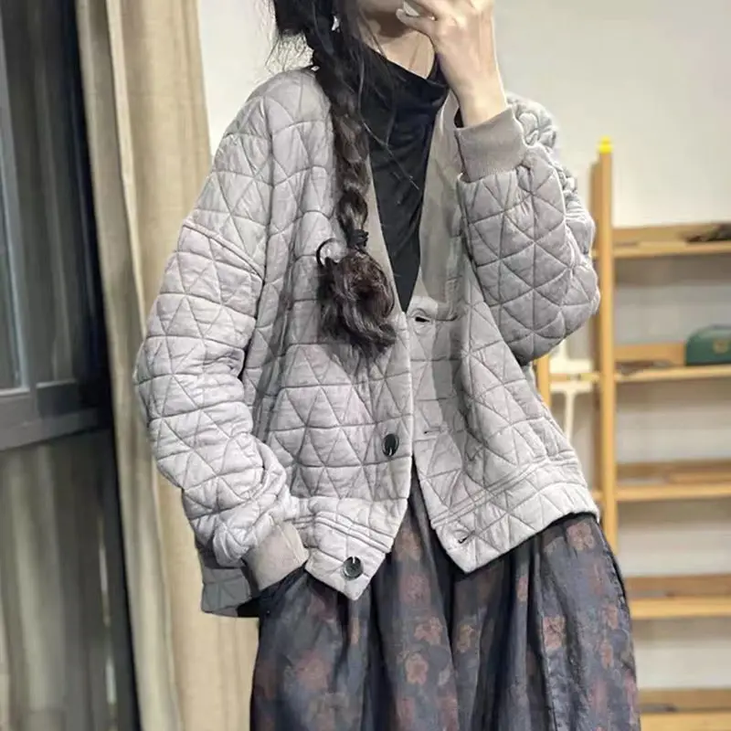 Рисунок 2 - Женский кардиган на пуговицах