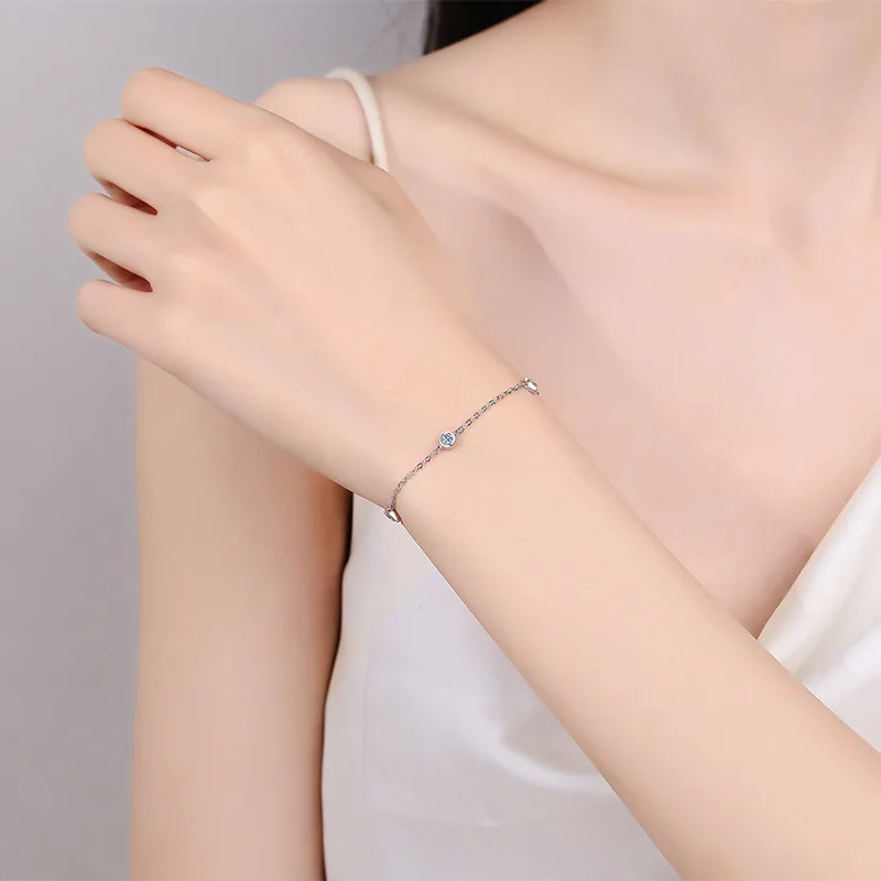 Bracciale Donna Argento 925 Placcato Oro Bianco – Cristalli Scintillanti A Cuore, Regolabile, Regalo San Valentino