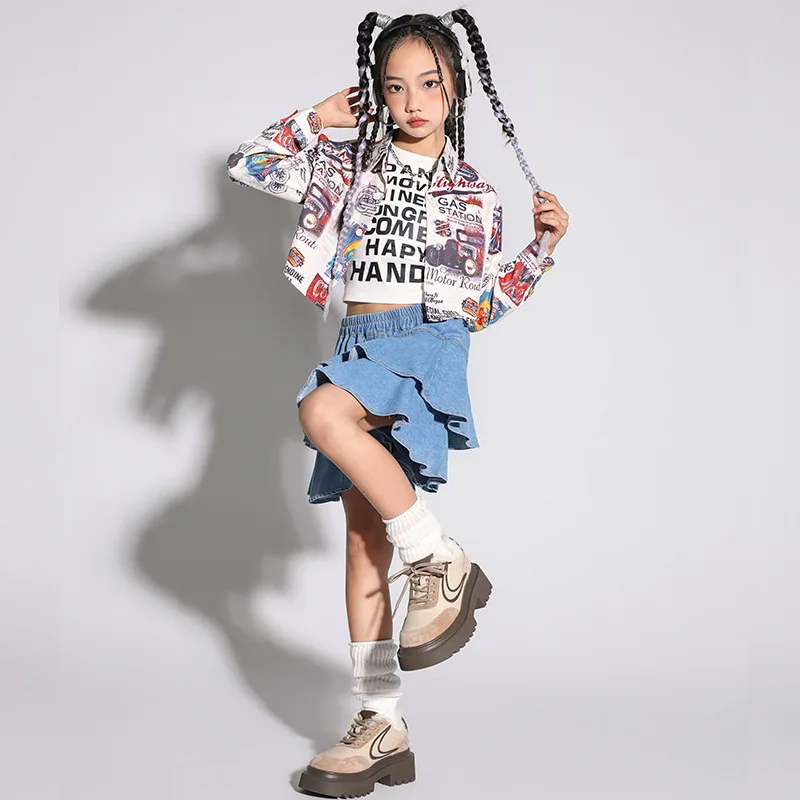 Рисунок 2 - Детский костюм для джазовых танцев