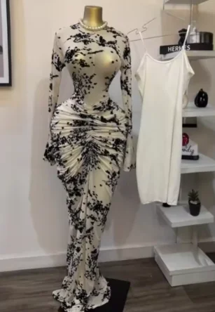 فستان ميدي نسائي مكشكش باكمام طويلة