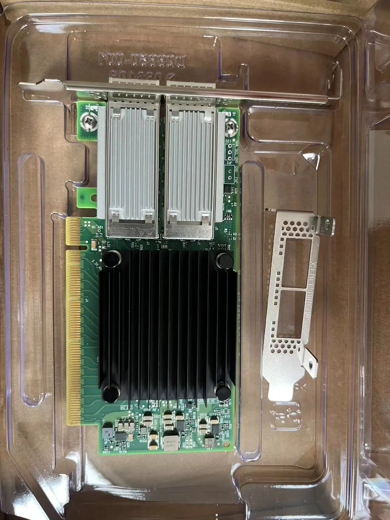 Carte Réseau Mellanox ConnectX-5 MCX516A-CDAT – Double Port QSFP28 100 GbE, PCIe 4.0 X16