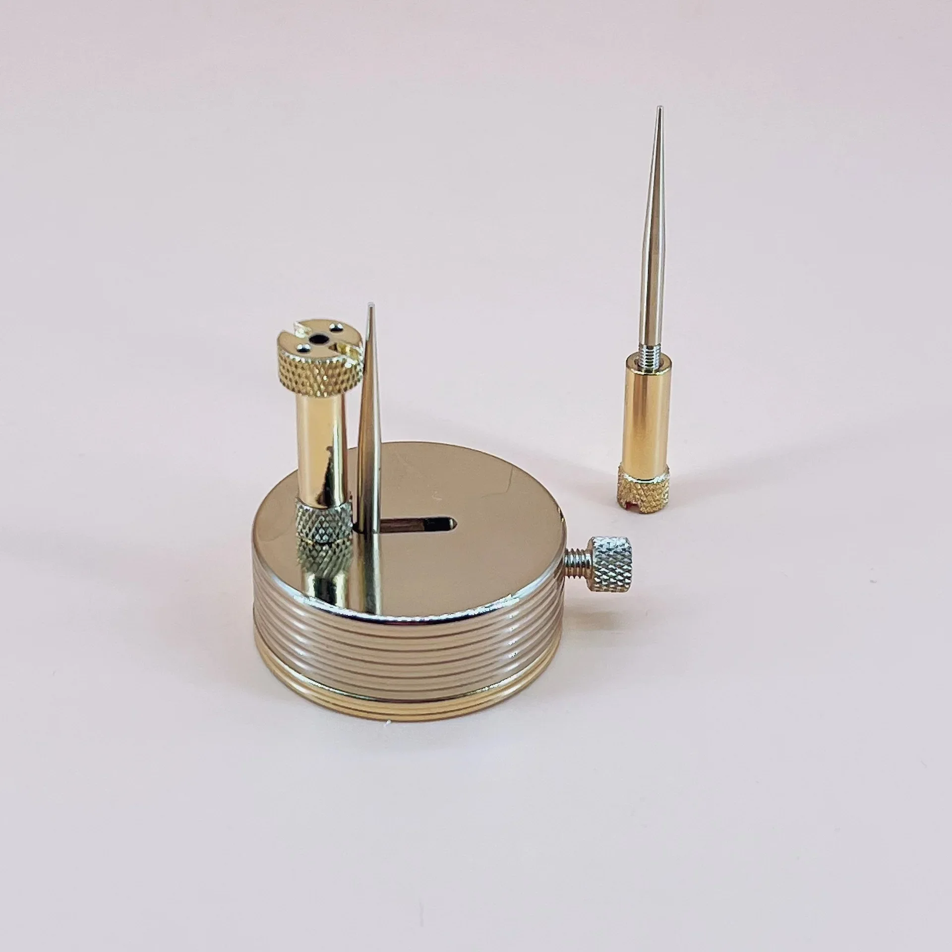 

Watch Balance Holder Tool Bracket NO.7995 Balance Spring Shaft Cleaning Holder Watch Parts Tool Kit for Watchmakers