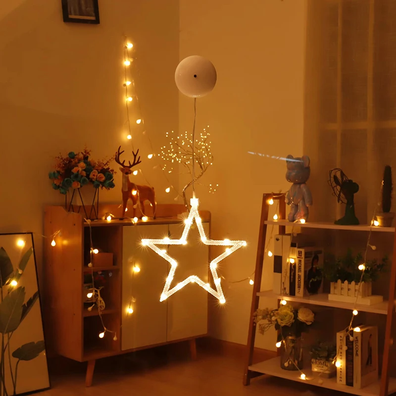 thumbnail image 1 of Luz LED colgante para ventana navideña con ventosa, estrellas, copos de nieve, campana, decoración para escaparate de tienda, ambiente de vidrio, escena de Nochebuena, 1 of 5