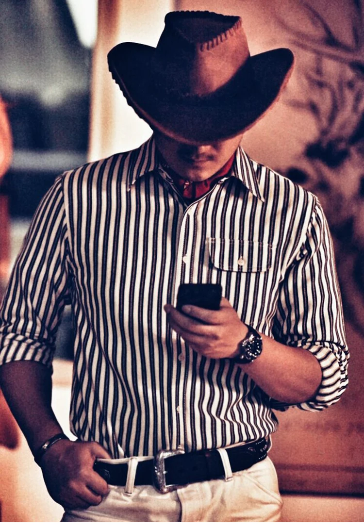 کلاه کابوی دستساز چرم طبیعی Crazy Horse 5 S2f7f3595343646e98b9e1b673b6772f6N