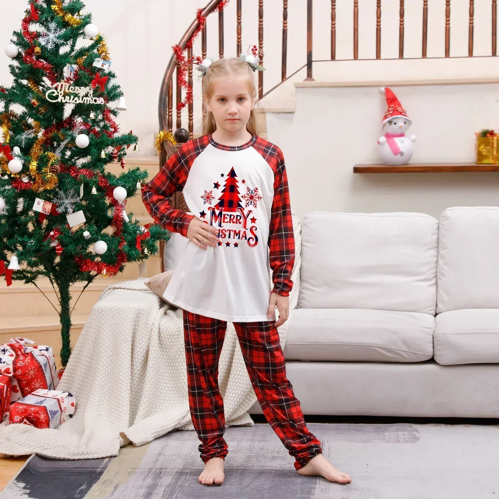 Matching Outfit Matching Pajamas Matching Sleepwear Plaid Print Top + Trousers Pajamas Set for Family Christmas Parent-child Matching Clothes Long Sleeve Sleepwear Xmas Look
