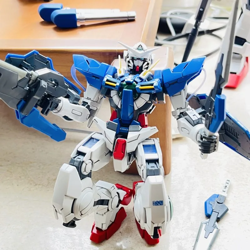 

Bandai Original Genuine Gundam MG 1/100 GN-001 Gundam Exia Assembly Movable Anime Action Figure Collection Model Toys Gift