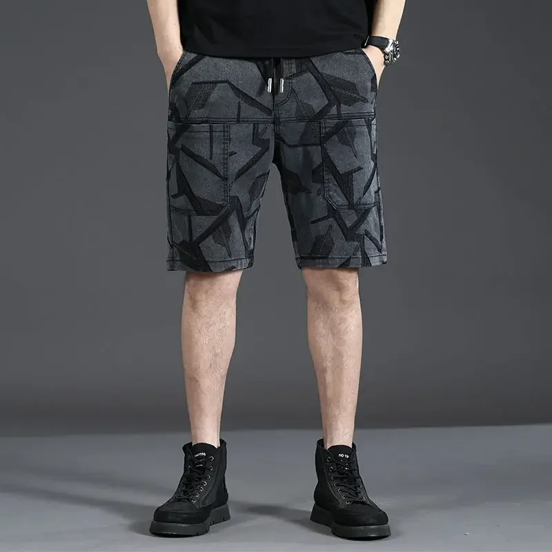 thumbnail image 1 of Pantalones cortos de mezclilla para hombre, bermudas de gran tamaño, pantalones cortos con gráficos de media longitud para hombre, pantalones vaqueros de gran tamaño, diseñador, tallas grandes ..., 1 of 4