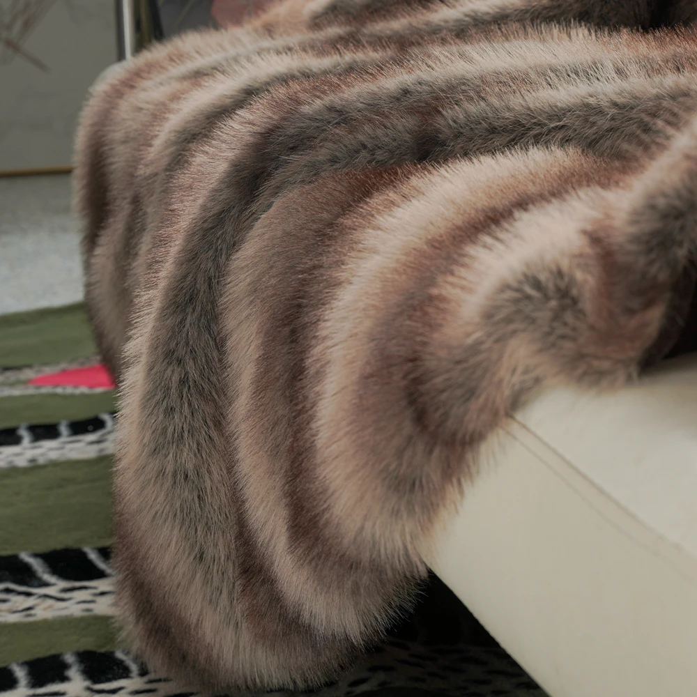 Luxury Faux Fur Blanket High-end Bed  Fox Fur Blankets For Beds Plaid on The Sofa Cover Decoration Home Blankets And Throws 5