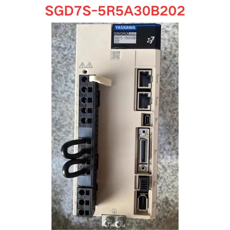 

Yaskawa SGD7S-5R5A30B202 servo driver 99 new, original and genuine, with good function package, no disassembly, no repair