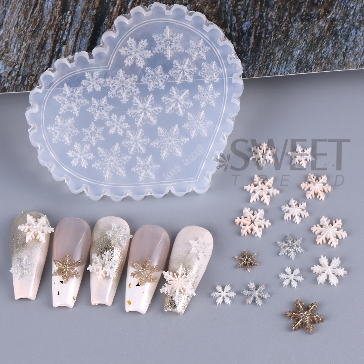 5D Winter Snowflake Nail Art Silicone Mold Embossed Christmas Snowflakes Balloon Mold Templates Carving Stencil Accessories Tool