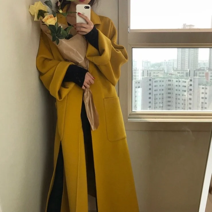 Elegante sobretudo de lã amarela feminino, casaco