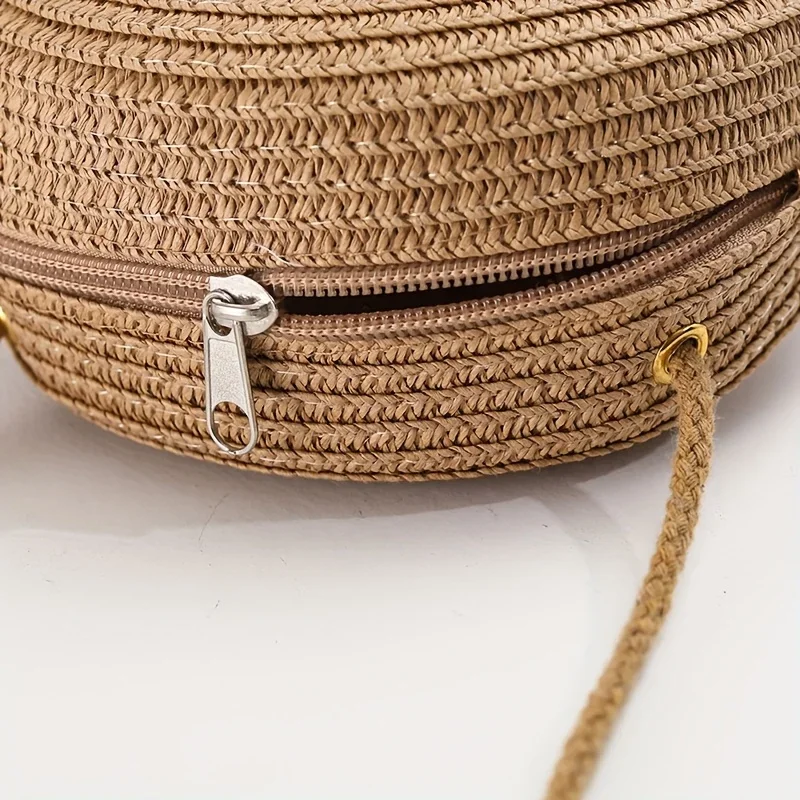Handcrafted Charm Chic Round Woven Crossbody Bag for Women Handmade Straw Shoulder Purse, Perfect for Beach Vacations Beach Bag